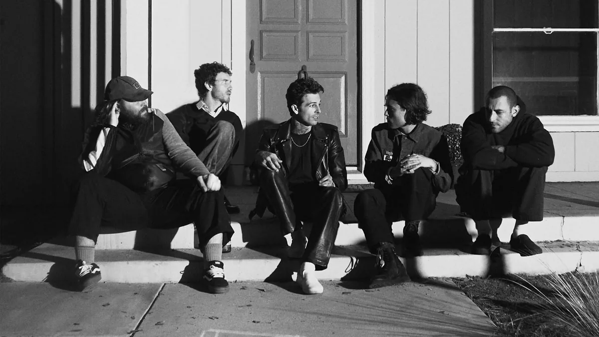 Promotional artwork for THE NEIGHBOURHOOD